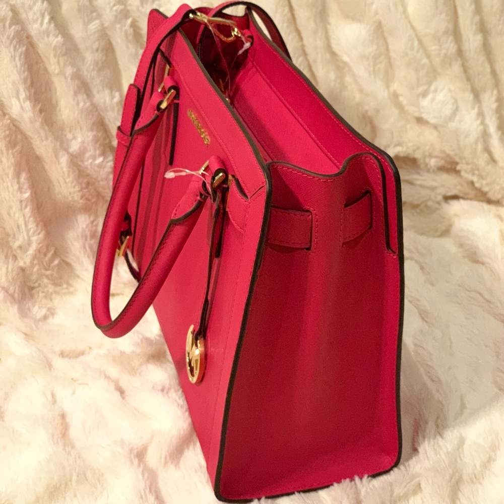 🔥SOLD🔥MICHAEL KORS DILLON SATCHEL - MEDIUM - Picture 5 of 8